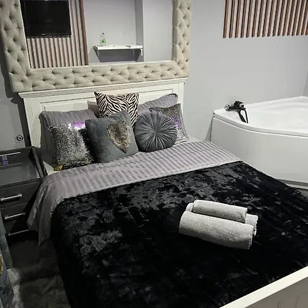 Apartman Satisfaction شقة