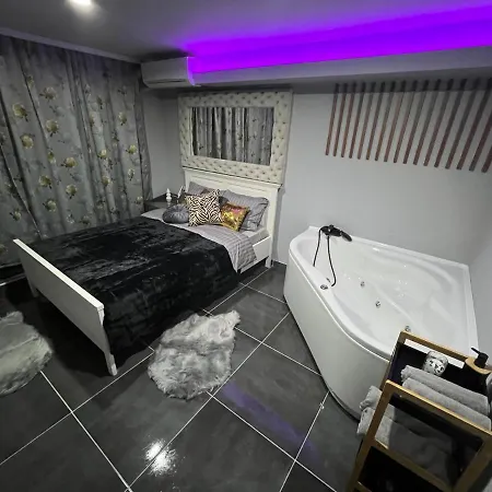 Apartman Satisfaction شقة